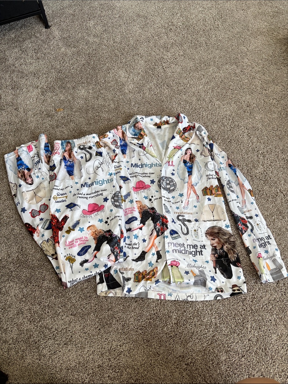 Taylor Swift pajama set